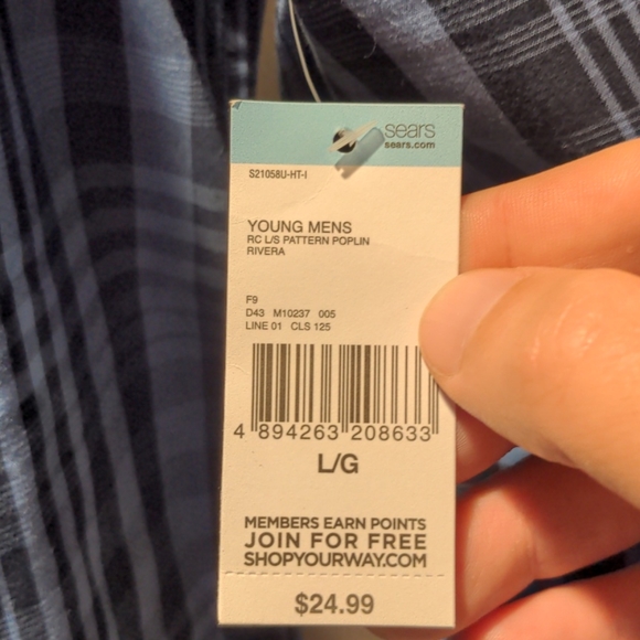 Young Mens Button Down Size Large - Picture 4 of 4